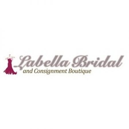 Unique Tips for a Summer Wedding by Labella Bridal Shop & Consignment Boutique