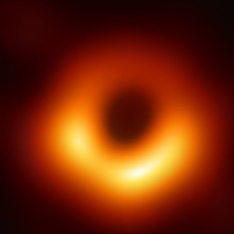 "A singularidade dun burato negro é Marie Kondo". A foto de M87 con Javier Mas e José Luis Gómez