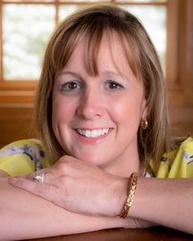Kelly Carey — The Power of Joint Marketing for Debut Authors