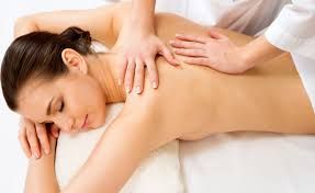Le massage est-il efficace pour le mal de dos?