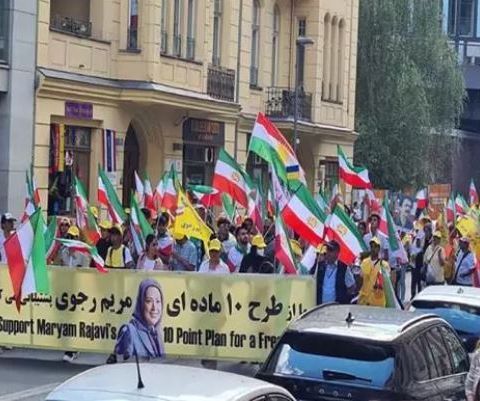 ایران آزاد می‌شود