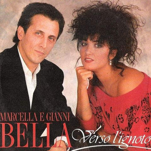 Gianni e Marcella Bella: fratello e sorella - protagonisti della musica italiana fin dai primi anni 70 - nel 1990 duettarono a Sanremo.
