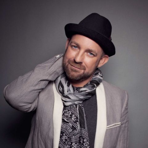 36- Sugarland's Kristian Bush on Family, Baked Beans, and Becoming a Singing Video Game Monster