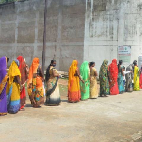 സിംബാബ്‌വെക്കാരി സമ, ഫിലിപ്പീനി ബ്ലസിക്ക, ഉത്തര്‍പ്രദേശുകാരി സുസ്മിത; കുറവല്ല അന്യഭാഷക്കാരികള്‍! | അകത്താണ് അമ്മ 05 | Imprisoned Mothers