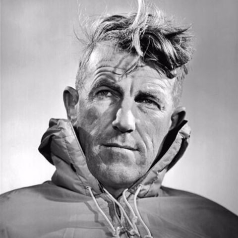 Sir Edmund Hillary: Knight of Mount Everest