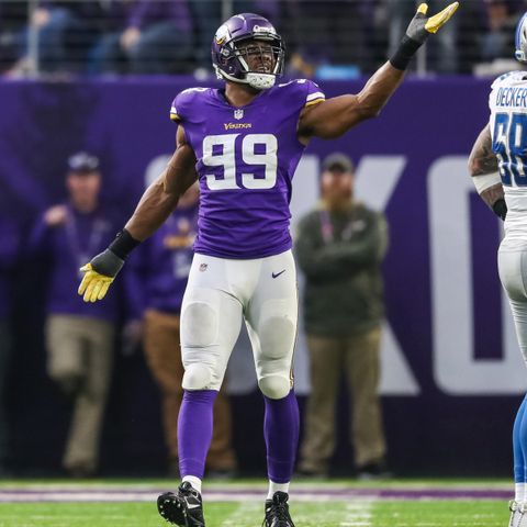 Purple People Eaters: Vikings vs. Packers Preview! Danielle Hunter's Injury Talk & Much More!