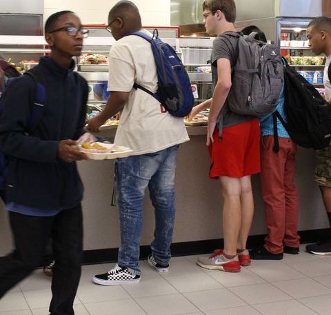 Gwinnett School District Looking For Ways To Let More Students Eat Free