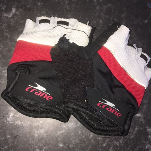 Elaine’s cycling gloves