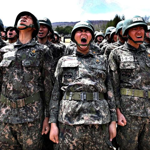 Cold War Radio - CWR#456 North Korean Soldiers Face Death Penalty for Mocking Kim Jong-Un