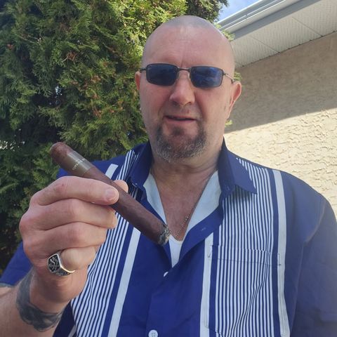 Experiencing a CAO Cigars Borealis Toro