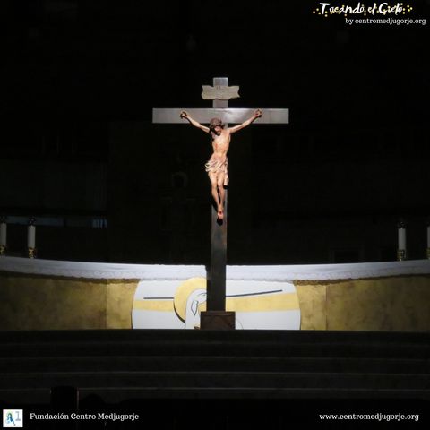 Veneración a la Cruz 29.01.21 por Fray Marinko Sakota