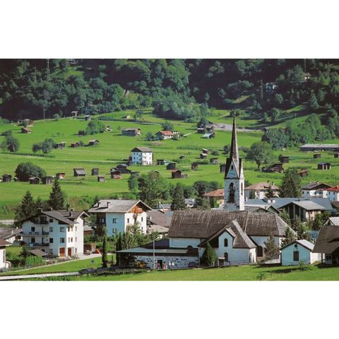 Mezzano e i segni sparsi del rurale (Trentino Alto Adige - Borghi Autentici d'Italia)