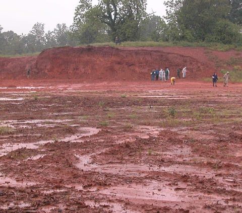 La polvere di roccia aiuta a catturare la CO2 Ma non nei suoli acidi