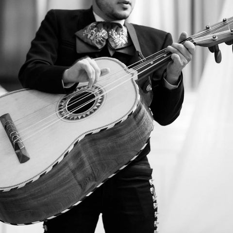 EL MARIACHI