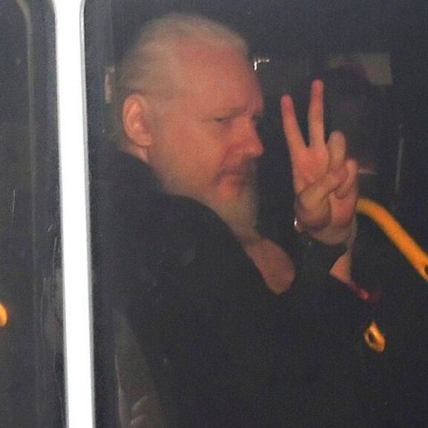 #Assange's arrest sparks debate over #FreedomOfThePress as extradition battle looms @AOC faces backlash #MAGAFirstNews with @PeterBoykin