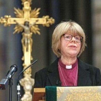 Anglicani a pezzi, in Nigeria respinta la "papessa" di Canterbury