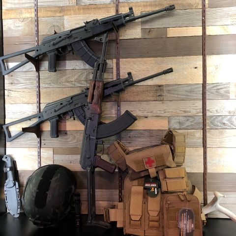Threat Weapons & Battlefield Pick Ups - Ak-47 Ar-15 Glock Mosin Ghetto Glocks