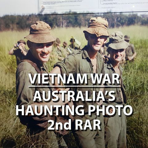 A Harrowing Photo Vietnam War - Happy Pose - 30 Seconds Later One Would Be Dead And Others Wounded. S2E9