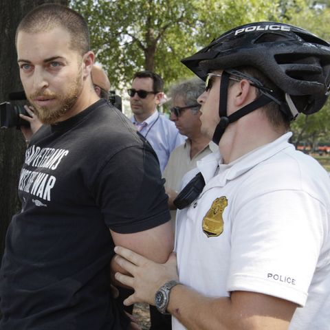 #209: Dissolve The Government With Adam Kokesh
