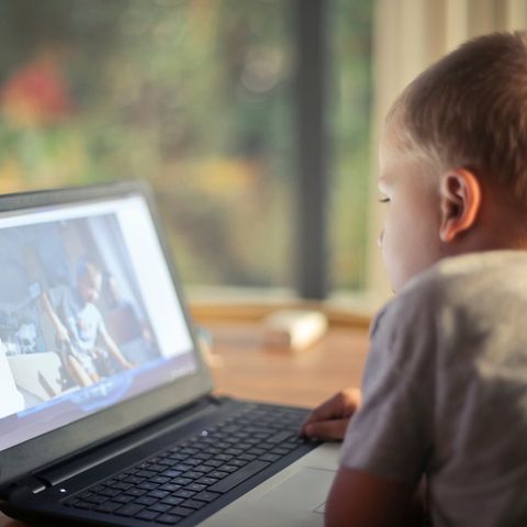 ДЕТСКИЕ ТЕМЫ - как спасти ребенка от компьютерной зависимости