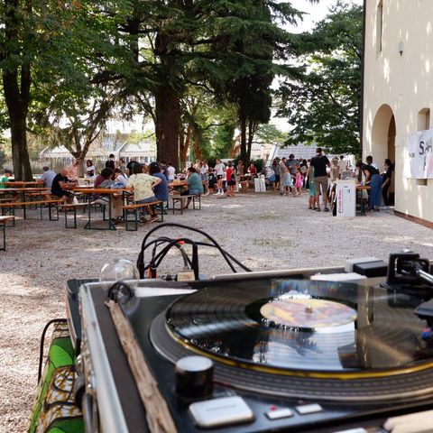 A Cascina Irma s’incontrano musica, arte e la buona pratica dello scambio e del riciclo