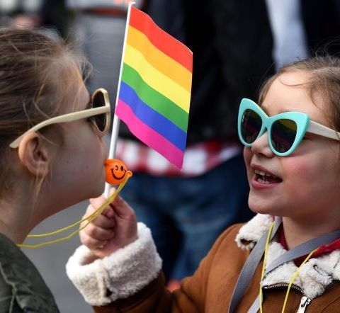 BAMBINI SENZA PIU’ UNA MAMMA! un ATTO CRIMINALE