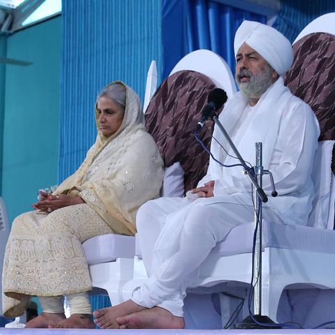 Nirankari Chowk, Delhi: May 31, 2015 -Discourse by Baba Hardev Singh Ji