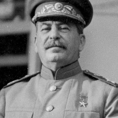 Today In History November 12,1944 / Joseph Stalin Becomes Leader Of Soviet Union!