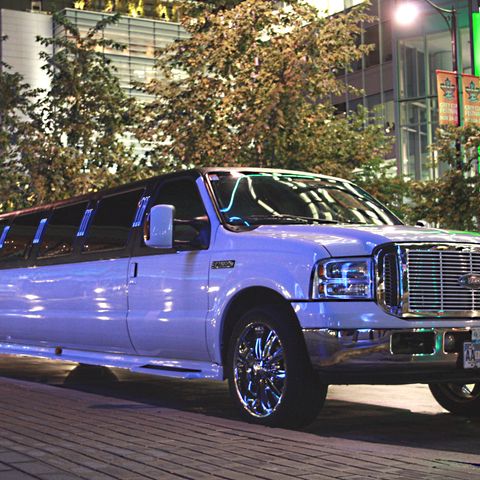 Do You want to Hire a Luxury and Comfortable Limousine in London