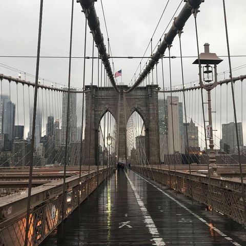 Brooklyn Bridge o la saga familiar que unió a dos ciudades