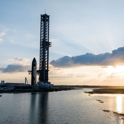 Starship Rolls to Launch Pad for Sixth Test Flight