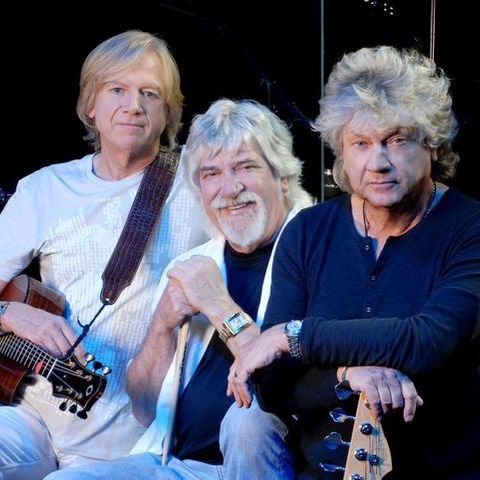 Justin Hayward From The Moody Blues Talks About Vegas,The Blues Cruise And More
