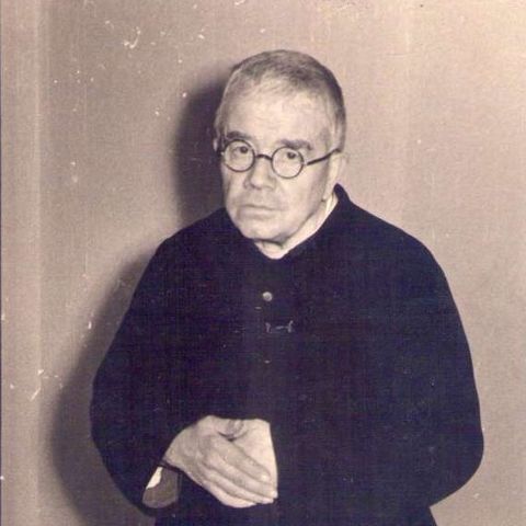 16 - il padre Bernardo Ruggero