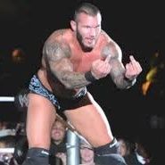WWE Wrestlemania Flips off Hodor