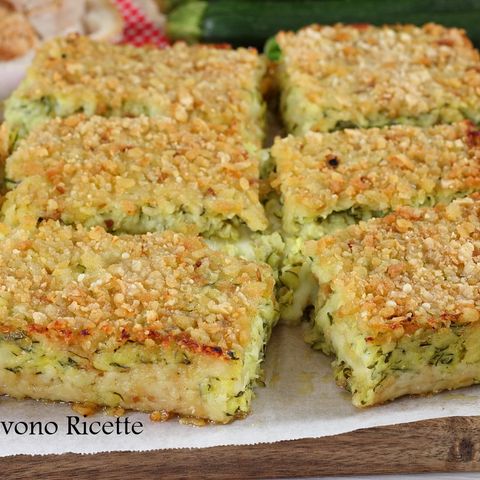 Torta di pane e zucchine
