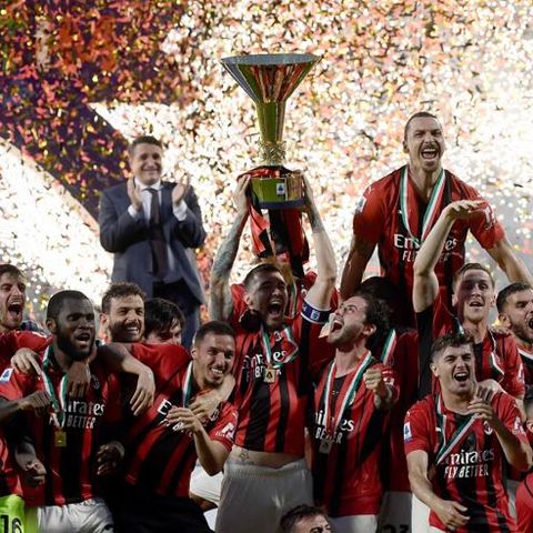 Parliamo di Calcio S1 E34 - Milan Campione d'Italia il Cagliari retrocede in B insieme a Genoa e Venezia.