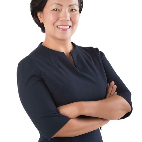 Entrepreneur Julie Nguyen