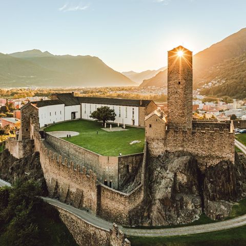 The Fortress of Bellinzona and its Castles