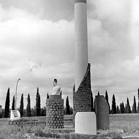 Belgrano y un monumento postergado