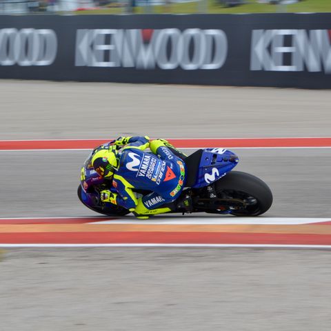 Rossi-Race01