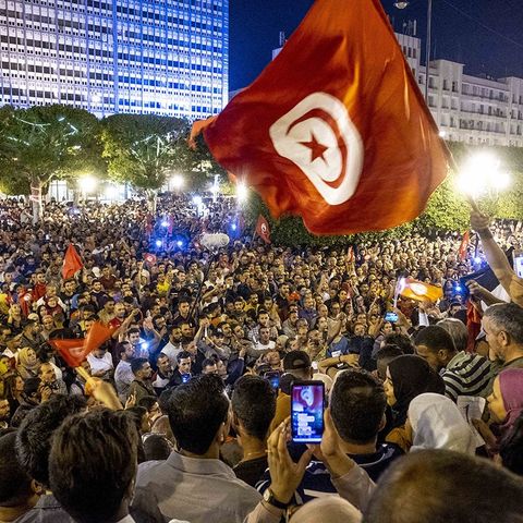 Tunis:  Stagnation & Populism