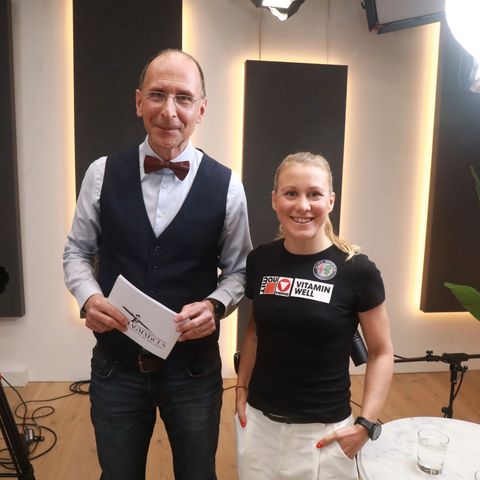 Alles außer Politik: Peter Filzmaier interviewt Julia Mayer