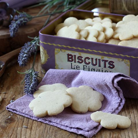 Biscotti alla lavanda