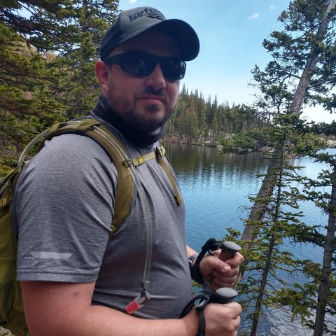 Dadbod Hiking: Conquering Goals on the Trail