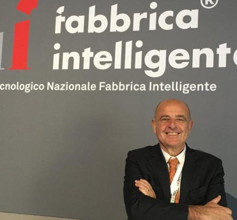 Luca Manuelli - Politiche e tecnologie per la Fabbrica Intelligente