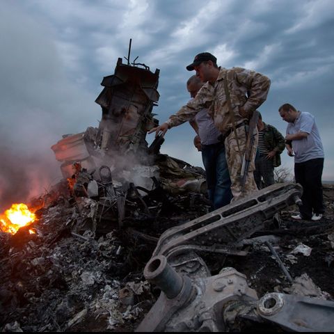 News: Plane Crash Ukraine, Saddle Seats