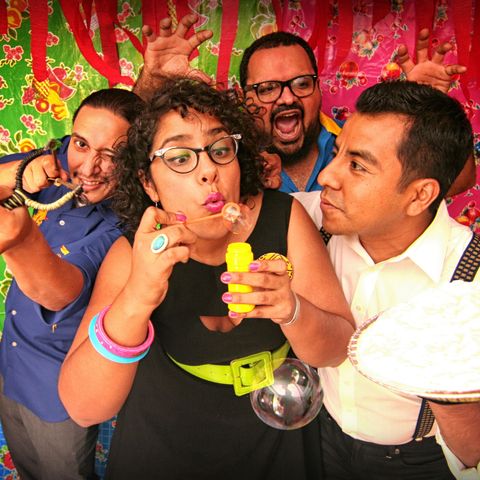 Carlos Quintero Entrevista a "La Santa Cecilia"