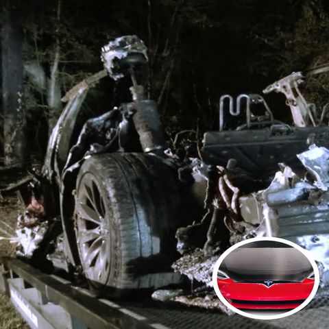 U.S.A :  2 Killed in Driverless Tesla Car Crash in Texas.