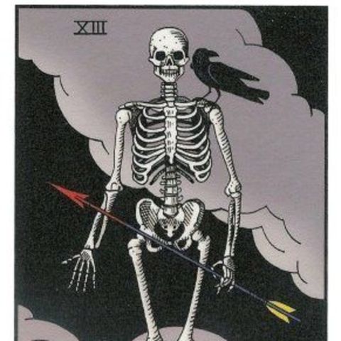 EL TAROT A MUERTO