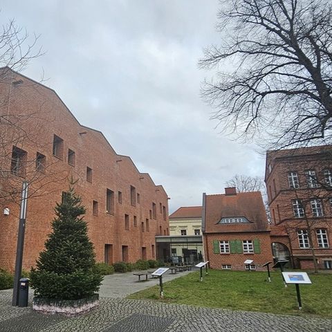 290. "Über die Schulter geschaut" - Teil 11: Stadtbibliothek Treptow-Köpenick